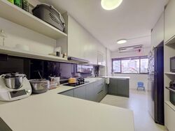 Blk 228 Bukit Batok Central (Bukit Batok), HDB 3 Rooms #583430241